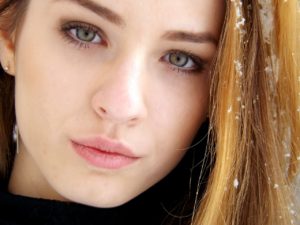 girl-1147362_1280